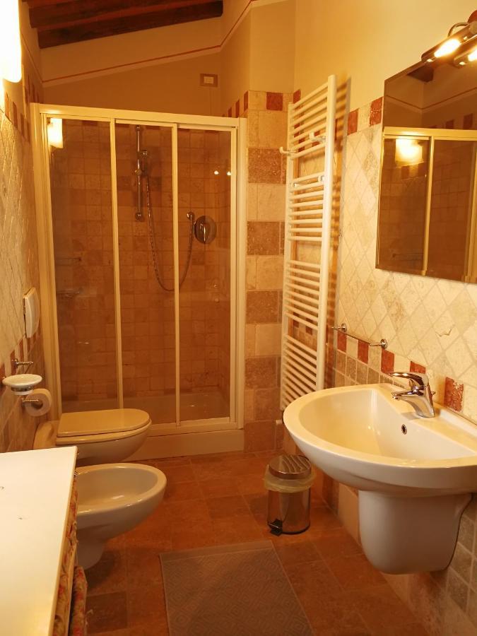 Residence Il Poggiolino Montecarelli Стая снимка