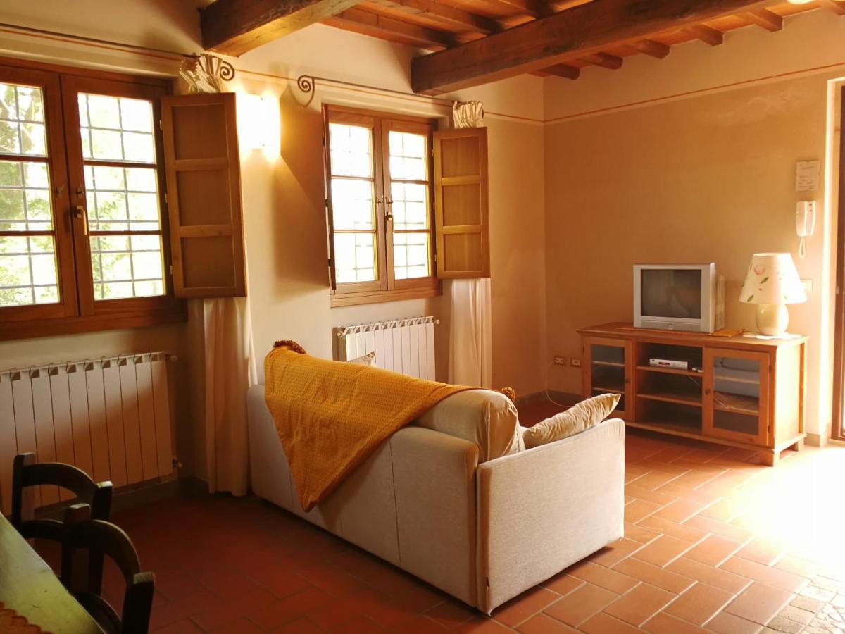 Residence Il Poggiolino Montecarelli Екстериор снимка